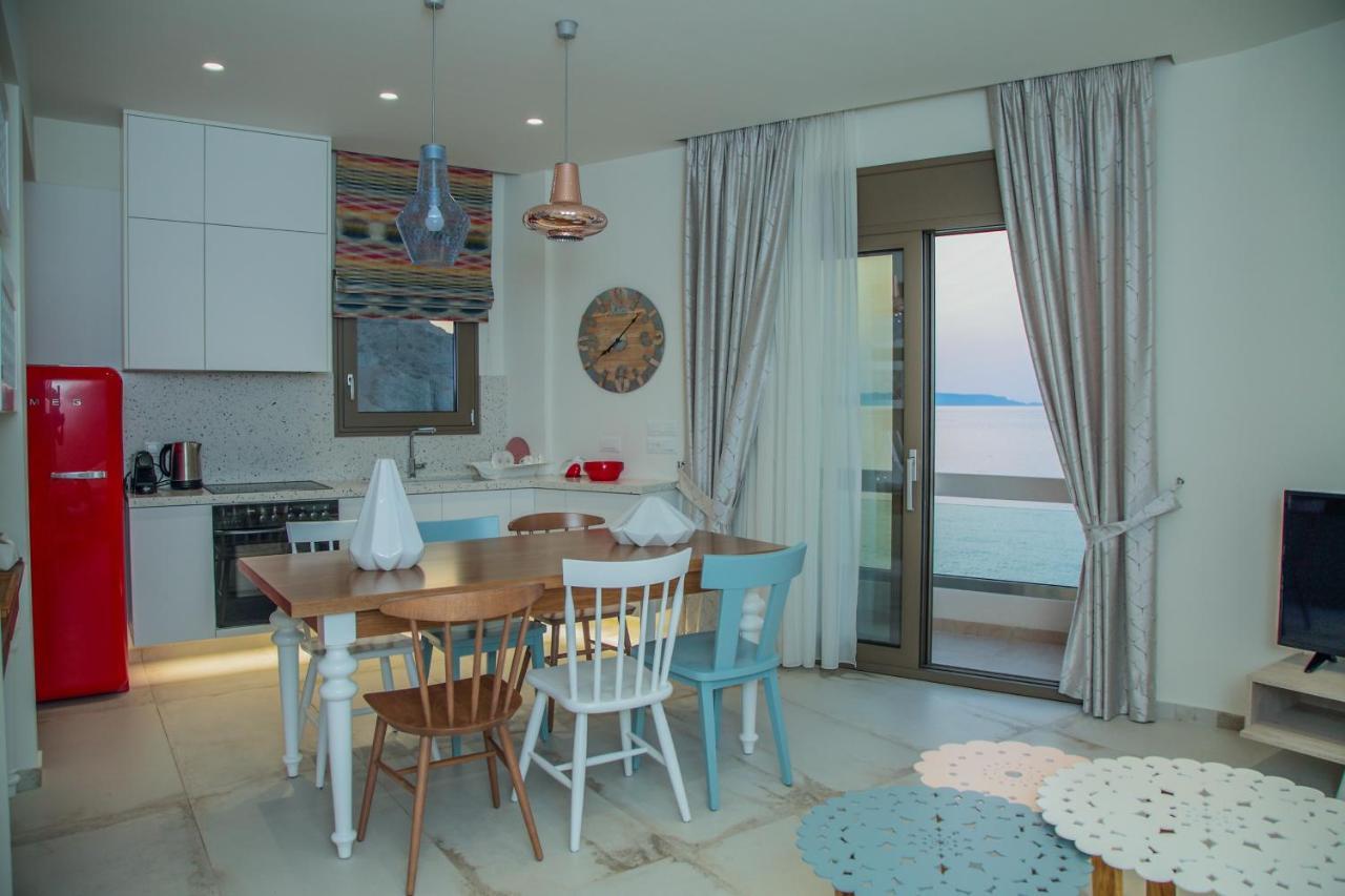 Almyra Seaside House มอโคลส ภายนอก รูปภาพ