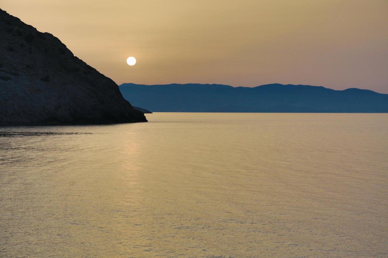 Almyra Seaside House มอโคลส ภายนอก รูปภาพ
